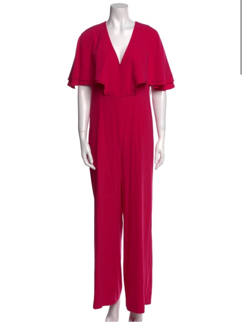 Halston Heritage

V-Neck Jumpsuit
Size: M I US 6